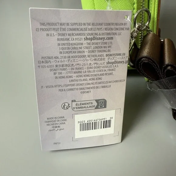 Disney Star Wars Grogu Baby Yoda Crossbody Bag Chewbacca Charm new - Picture 7 of 13